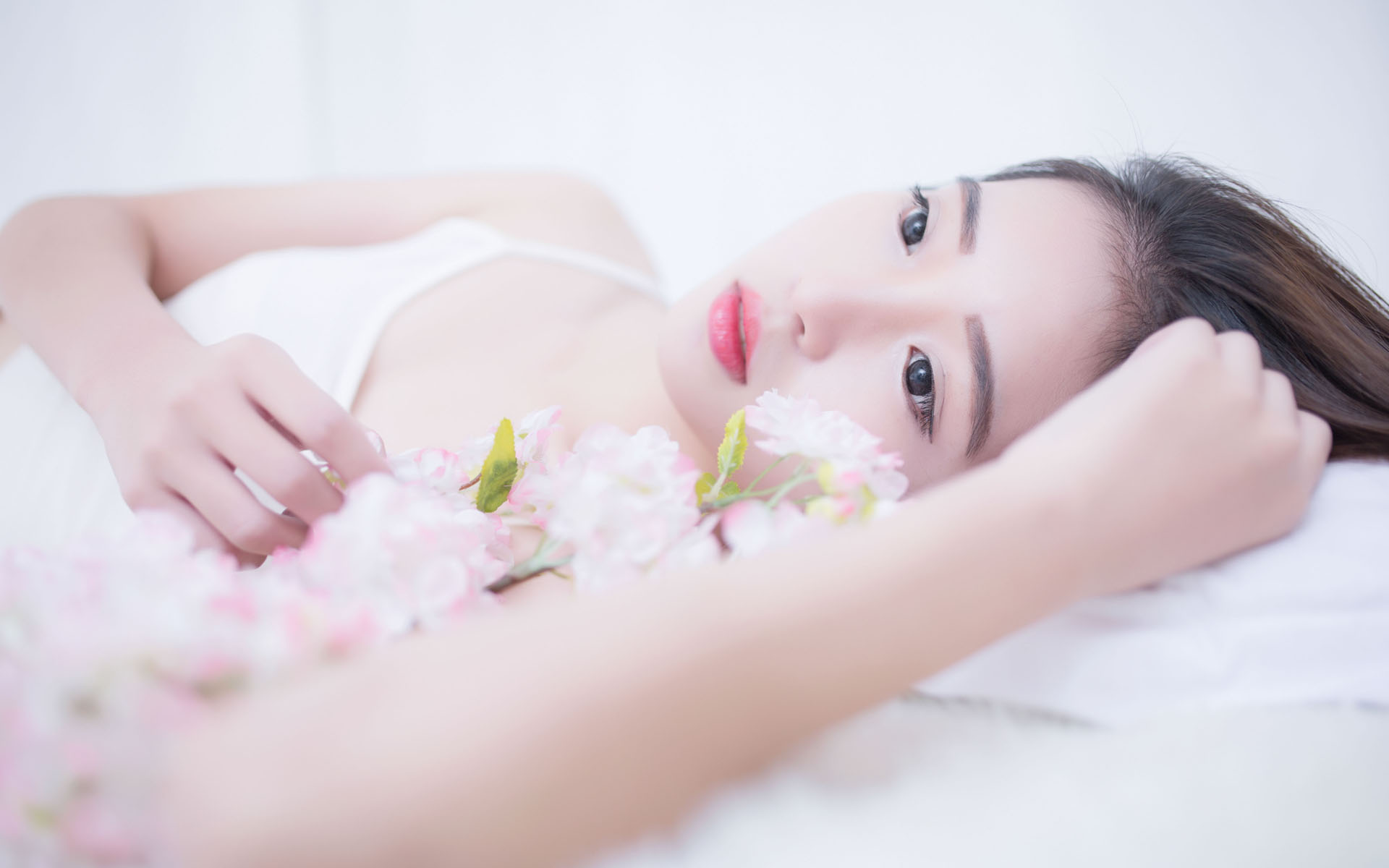 走出一条中国特色城市现代化新路子——中央城市工作会议精神引发热烈反响 